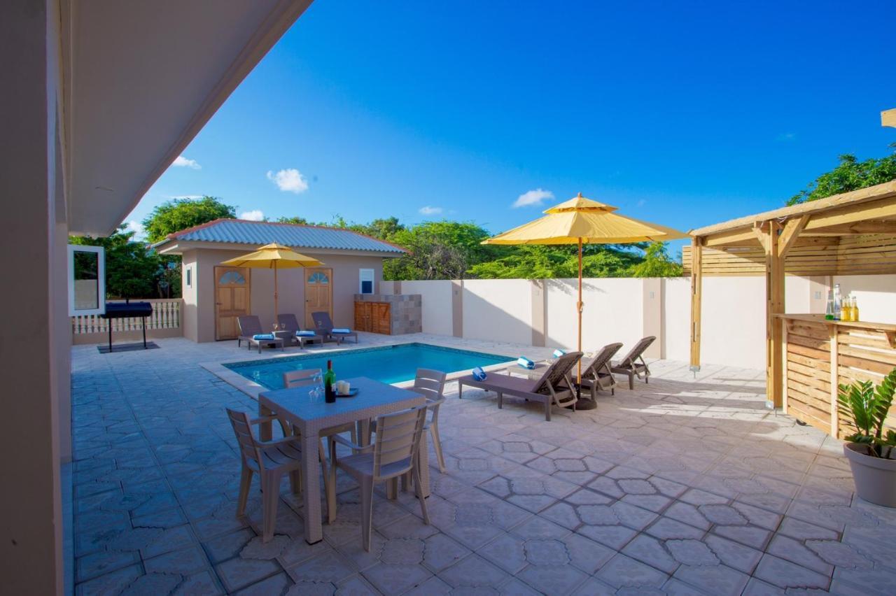 Lovely Caribbean Family Villa With Private Pool วิลเลมสตัด ภายนอก รูปภาพ