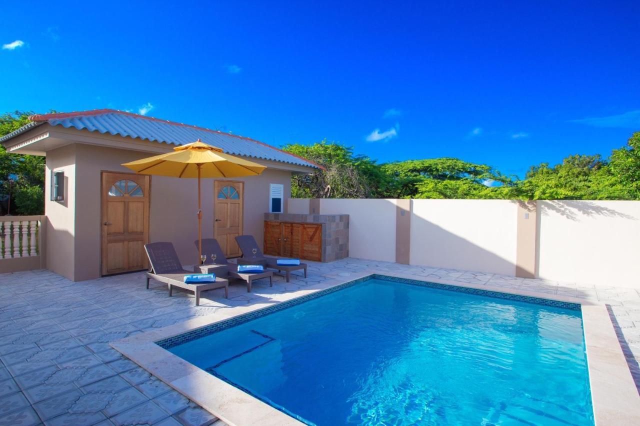 Lovely Caribbean Family Villa With Private Pool วิลเลมสตัด ภายนอก รูปภาพ